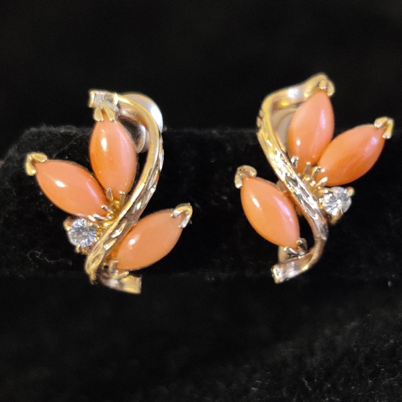 Vintage Genuine Coral 22KGP Earrings - Picture 12 of 12